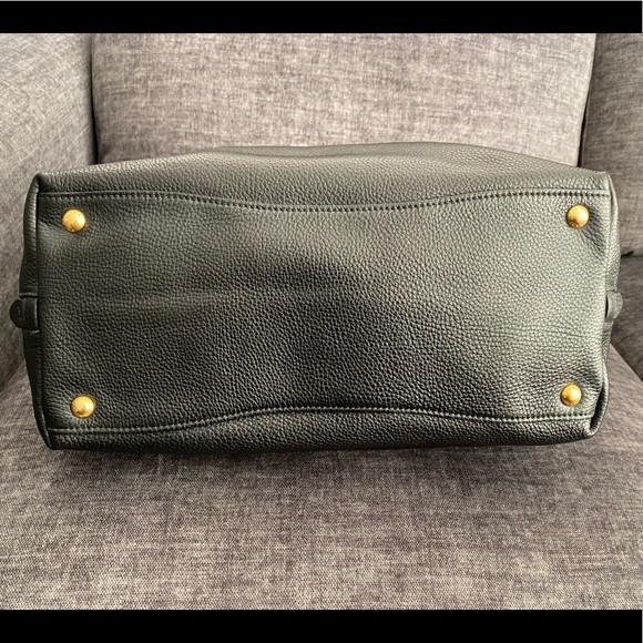 PRADA
Black Vitello Daino Leather Bauletto Top Handle Bag - Picture 16 of 17